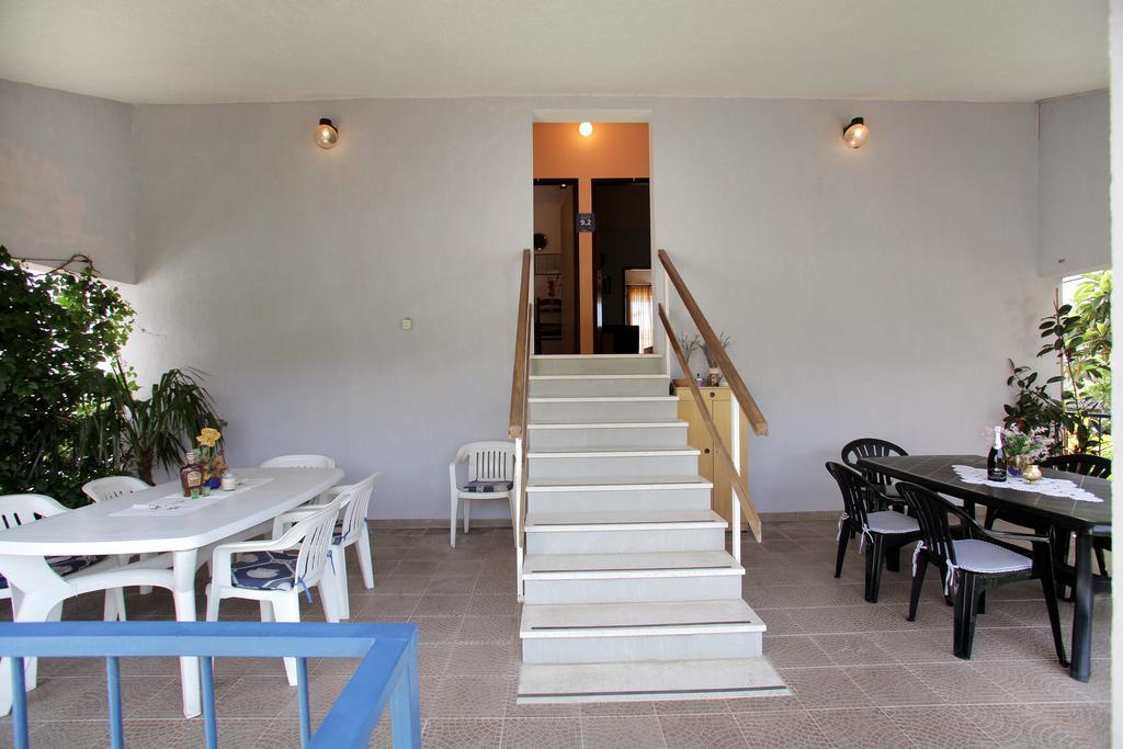Apartments Irena Трогир Экстерьер фото