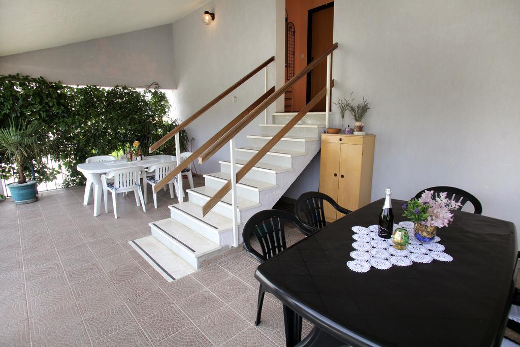 Apartments Irena Трогир Экстерьер фото