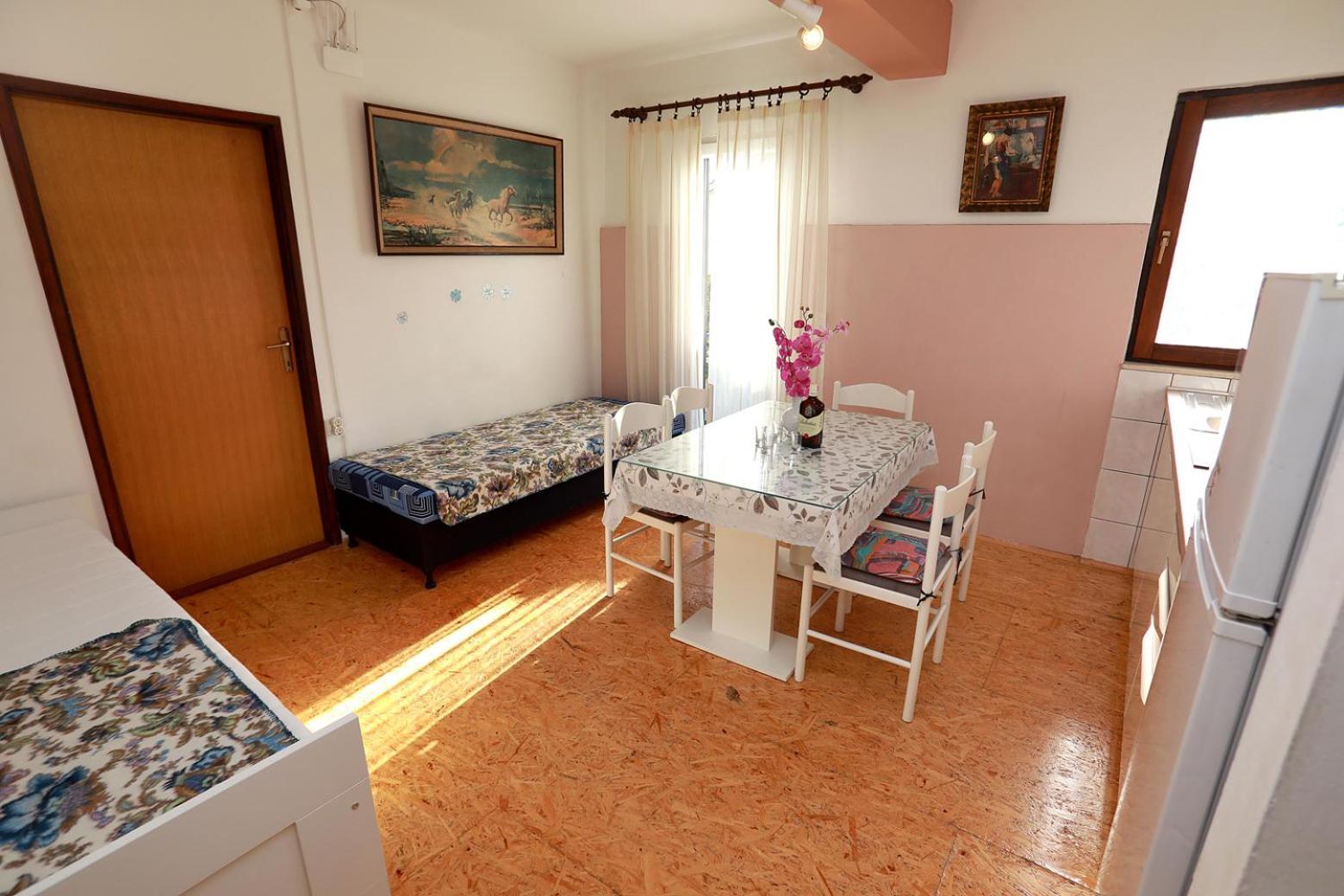 Apartments Irena Трогир Экстерьер фото